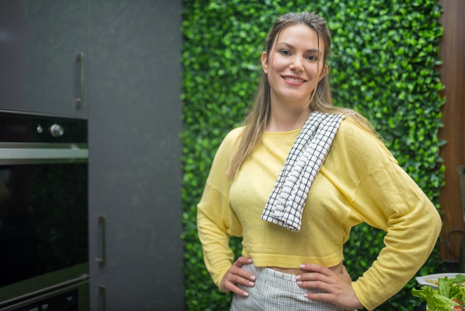 Elderly person smiling while easily opening a custom eco friendly paper box with large ergonomic tabs and sustainable branding in a bright home kitchen setting